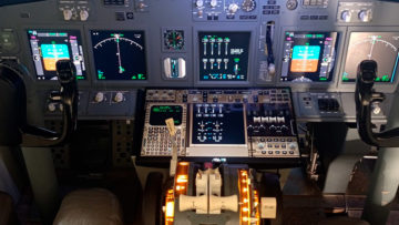 Simulador de vuelo Boeing 737-800NG